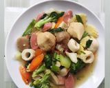 Foto langkah ke 5 dari resep Capcay kuah kentel tapioka.
