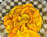 Foto del paso 3 de la receta: Chá de Naranja, Limón, Pimienta Negra, miel, Jengibre, Cúrcuma !