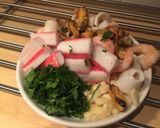 A picture of step 2 of Seafood linguine.