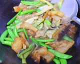 西生菜燴海蔘蹄筋的食譜步驟6照片