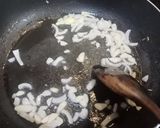Foto langkah ke 2 dari resep Capcay with Shimeji Mushroom.