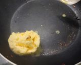 Gambar langkah 5 resipi Cabonara garlic bread.