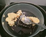 Foto langkah ke 1 dari resep Brownies Kukus Keju Lumer.