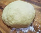Hình bước làm 1 của món Bánh mì nhân Custard