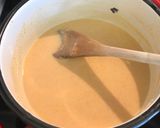 Savanyú krumplileves tojással recept fázis 2 fotója