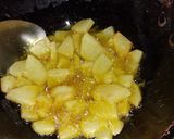 A picture of step 2 of Aaloo pyaaz ki sabzi.