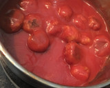 Foto del paso 8 de la receta: Albóndigas de calabacín en salsa de tomate