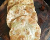 A picture of step 5 of Matar ki kachori.