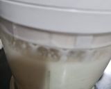 A picture of step 3 of Kiwi Banana Smoothie.
