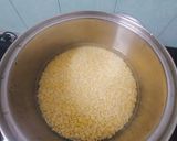 Hình bước làm 1 của món Bánh phu thê làm từ bột sắn dây
