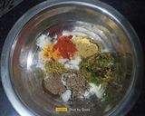 A picture of step 5 of Stuffed Radish Paratha (Stuffed Mooli Paratha).