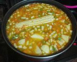 Foto del paso 6 de la receta: Potaje de lentejas con verduras, sacramentos y piña