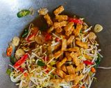 Foto langkah ke 3 dari resep Tumis Tauge & Tempe.
