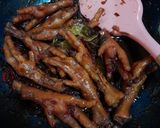 Foto langkah ke 3 dari resep Ceker Masak Kecap.