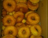 Foto langkah ke 7 dari resep Donat Kentang empuk 3 hari pakai hand mixer.