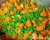 Foto del paso 7 de la receta: Zanahorias con guisantes