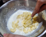 Foto del paso 2 de la receta: Medialunas ❤️