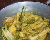 Foto langkah ke 4 dari resep Ayam Goreng Lengkuas.