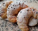 صورة لخطوة 4 من وصفة بريوش على شكل كرواسون🥐☕