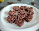 Foto del passaggio 5 della ricetta Cioccolatini proteici