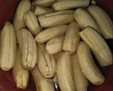 Foto langkah ke 2 dari resep Sanggara' peppe' (pisang goreng digapit) bugis...