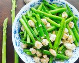 Hình bước làm 4 của món Tôm xào măng tây