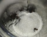A picture of step 3 of Oreo cake.