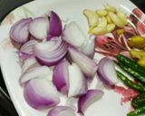 A picture of step 1 of Restaurant style methi matar malai.