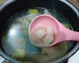Foto langkah ke 6 dari resep Wonton Soup.