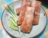 Foto langkah ke 8 dari resep Lumpia Rebung Telur.