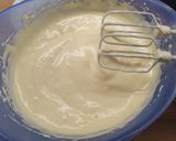 Tejszínes piskótarolád recept fázis 2 fotója