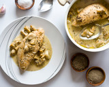 Foto del paso 1 de la receta: Solomillos de pavo con salsa de ajo, champiñones y tomillo