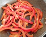 Foto del paso 3 de la receta: Pizza vegetariana de bocaditos de heura con salsa barbacoa