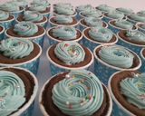 Foto langkah ke 7 dari resep Hokkaido Blackforest cupcake.