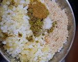 साबुदाण्याचे वडे (Sabudane Vade Recipe In Marathi) रेसिपी स्टेप 1 फोटो 