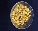 A picture of step 3 of Oven Roasted chickpea.