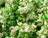 Foto langkah ke 4 dari resep Popcorn Pandan.