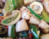 Foto langkah ke 5 dari resep Cumi asin cabe ijo.