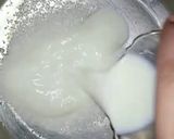 A picture of step 5 of Bee sting cake (German pastry).