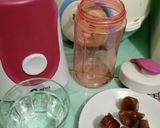 Foto langkah ke 1 dari resep 52. Jus kurma Madu.