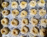 Foto langkah ke 3 dari resep Thumbprint cookies.