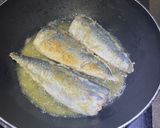 Foto del paso 1 de la receta: Caballas en adobo