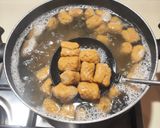 Foto del passaggio 9 della ricetta 🍂 Gnocchi di batata e castagne: la ricetta di riciclo che non ti aspetti! 🍠✨