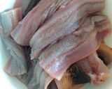 Hình bước làm 1 của món Lươn chiên bột chiên giòn