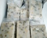 Foto langkah ke 4 dari resep Es roti kacang hijau.