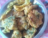 મેથી ગોટા (Methi Gota Recipe In Gujarati) રેસીપી સ્ટેપ2ફોટો