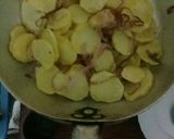 A picture of step 8 of Lyonnaisse potatoes #potatoescontest#.