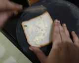 A picture of step 2 of Mumbai aloo masala toast.