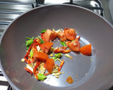 Foto langkah ke 2 dari resep Tetelan salmon pedas.