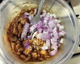 A picture of step 3 of Easy BBQ chicken pizza.
